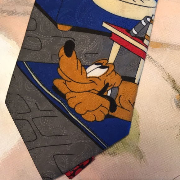 Disney Mickey tie - Picture 6 of 8